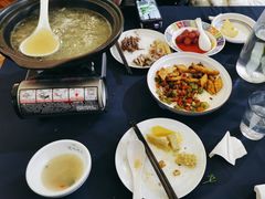 -伊带伊路新疆美食府(呼家楼店)