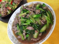 -潮汕长发番薯粥砂锅粥