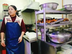 -渝之汇牛肉豌杂面