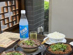 -乐山食古香跷脚牛肉