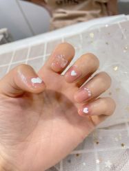 -UGIRL有个美甲