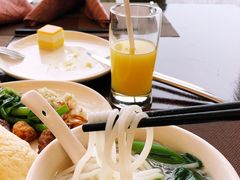 -湖景知味西餐厅•自助餐• 轻食(南京金茂威斯汀大酒店)