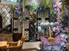 -秘密旅行Bonjour(黑金冠 江南西店)