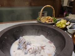 -鲜潭蒸汽石锅鱼(五道口购物中心店)