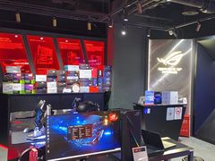 -ROG玩家国度(美罗城店)