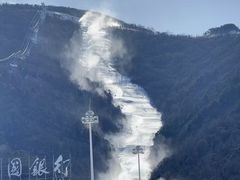 -鳌山滑雪度假区