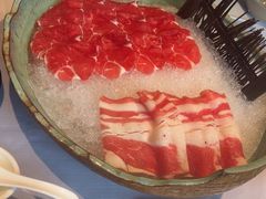 -泓炙颐凤鲜海鲜火锅料理(桐乡店)