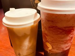 黑金茶王-喜茶(北京三里屯太古里店)