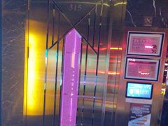 -温莎KTV(珠江路店)