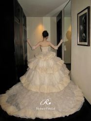 -Renee芮亦婚纱