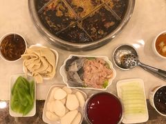 -朱氏胖子烂火锅(洪崖洞店)