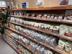-七鲜超市(瑞虹天地太阳宫店)