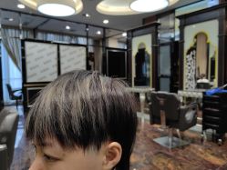 -八佰伴8008星级形象店
