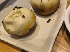 招牌霸王大虾生煎-鑫震源·苏式大虾生煎(彩香店)