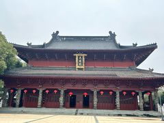 -绳金塔