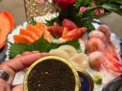 -蟹犇前•帝王蟹雪蟹(陆家嘴店)