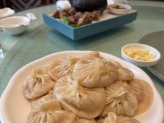 三鲜馅包子-老庞家水馅包子馆