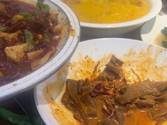 -俭寨大盘鸡·手抓肉·烧烤新疆菜(乌苏路店)