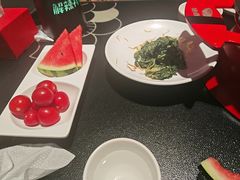 -辣尚瘾·烤鱼·新川菜(牡丹园直营店)
