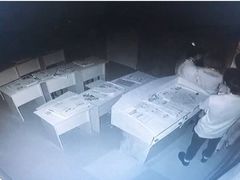 -瞳灵人·沉浸式密室剧场(杭州旗舰店)