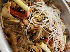 -弓虽昌焖烧鸡(大竹林店)