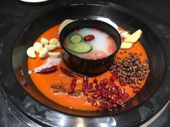 鸳鸯锅底-重庆古老火锅