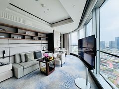 -上海前滩香格里拉大酒店