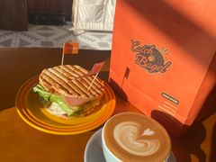 -Catch Bagel(芳草地店)