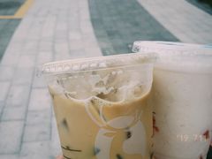 -瑞幸咖啡(绿地新都会9号楼店)