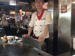 -利昂法式铁板主题餐厅(新奥购物中心店)