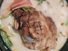 -大鼓米线(浦东长泰店)