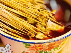 -拈签一笑黄牛肉辣卤串串