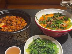 -万重锦·人文川菜馆(骡马市店)