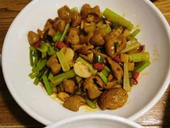 -新白鹿餐厅(百联中环店)