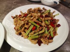 -闫府私房菜·老字号(恒隆店)