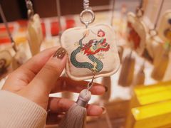 -半山书局(新世纪商城店)