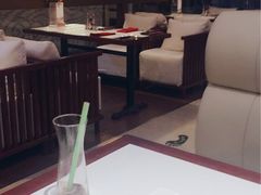 -爱丽丝牛排西餐厅(光谷步行街店)
