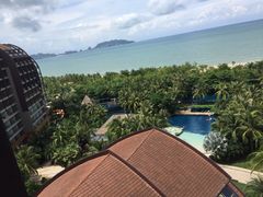 -三亚湾海居铂尔曼度假酒店