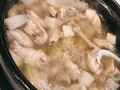 -烹然四季椰子鸡火锅(团结湖总店)