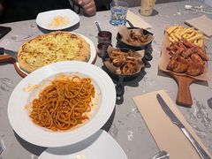 -必胜客(WOW梦之城店)