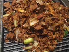 葱爆羊肉-四季小馆·地道北京小吃(广百店)