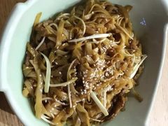 斋炒河粉-十三道烧烤(保利西街店)