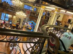 -more than meow吴止猫主题餐厅(承德 中船汇店)