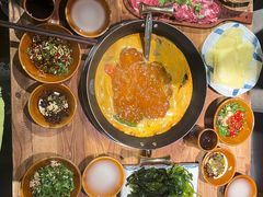 -贵厨酸汤牛肉(汇金星力城店)