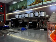 -喧闹·东方大气茶(鹅岭二厂店)