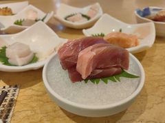 -雍和会海鲜姿造自助(湖东路店)
