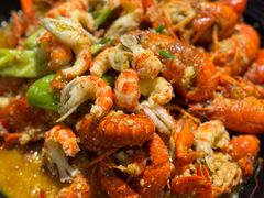 吮指蒜香风味小龙虾-虾易落味(杭州黄龙万科中心店)
