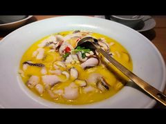 QQ酸汤鱼-蜜桃餐厅·伴山(绿宝广场店)