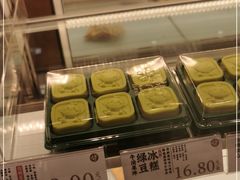 -泸溪河桃酥(湖滨银泰in77店)
