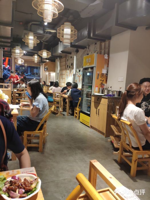 胖记烤肉(江汉路店)大堂图片